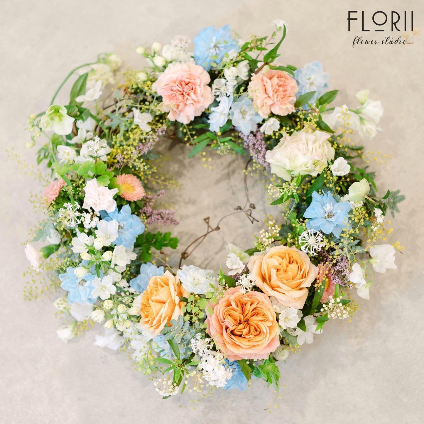 Khóa cắm hoa phong cách Khu vườn Anh Quốc