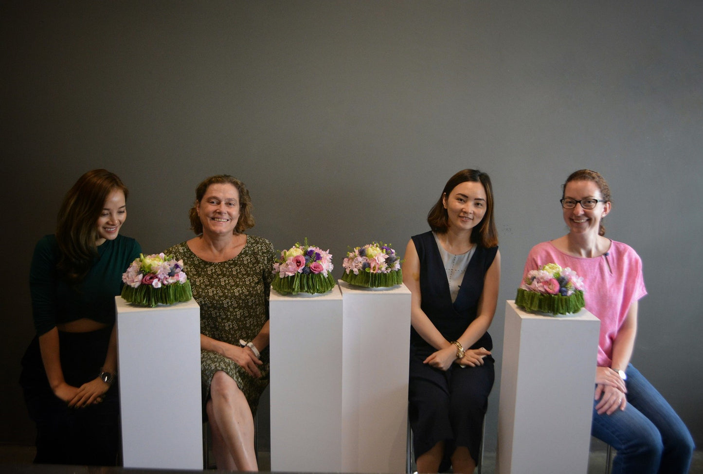 Khóa cắm hoa Trung cấp